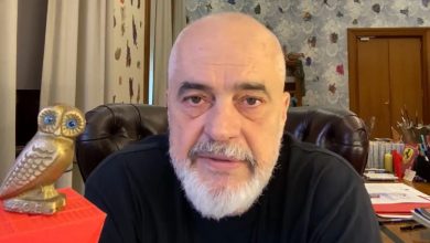 Photo of Rama: Paga minimale, 500 euro! Kryeministri këshillon edhe përdoruesit e ‘TikTok’: Kujdes, do ju vjedhin të dhënat