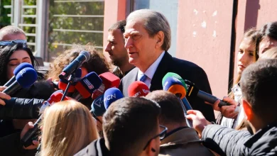 Photo of Berisha për McGonigal: Pas 11 majit do të ekstradohet në SHBA! Këta këtu nuk guxojnë t’i japin atë që meriton