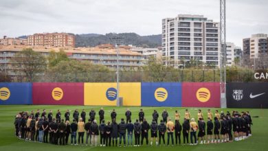 Photo of VIDEO/ Lojtarët e Barcelonës të tronditur, mblidhen dhe mbajnë një minutë heshtje para stërvitjes