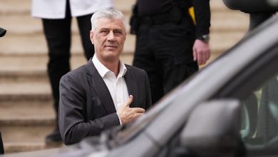 Photo of Gjykata Speciale deklarohet: S’ka as kërkesë e as vendim të bërë publik që Hashim Thaçit t’i jepet leje për të marrë pjesë në varrimin e babait