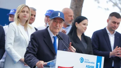 Photo of Berisha premton kompensime pronash dhe legalizime në Himarë dhe i drejtohet Kryeministrit: S’do i gëzosh kurrë tokat e banorëve