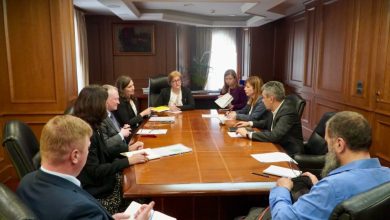 Photo of Zëvendëskryeministri i parë Mexhiti priti në takim Komisionerin për të Drejtat e Njeriut në Këshillin e Evropës Michael O’Flaherty