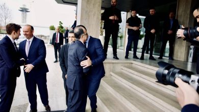 Photo of Gashi, Mexhiti e Fetai takuan presidentin shqiptar Bajram Begaj