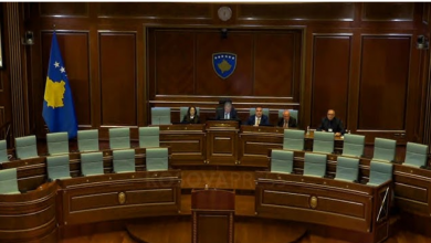 Photo of “Të mos bëjmë shkelje ligjore e procedurale”, në nisje të seancës Dehari i fton partitë politike për konsultë