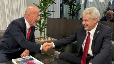 Photo of Ambasadori Milaim Fetahi përfundon misionin diplomatik në Zagreg: Vizionarët ecin bashkë, idealistët nuk ndahen kurrë
