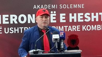 Photo of Azgan Haklaj: Përshëndejte arqitekt i paqes dhe lirisë z.Ali Ahmeti