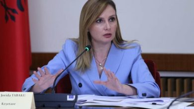 Photo of Jorida Tabaku: Taksa e sheshtë 10% dhe Paketa Dhembshurisë, zgjidhje për krizën ekonomike