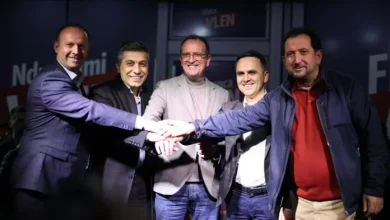 Photo of Mbledhja e VLEN, ASH-Taravari: Nuk kemi marrë njoftim për takimin
