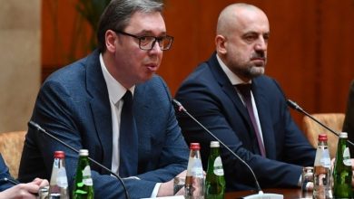 Photo of Ish-deputeti serb thotë se Vuçiq nuk guxon ta arrestojë Radoiçiqin