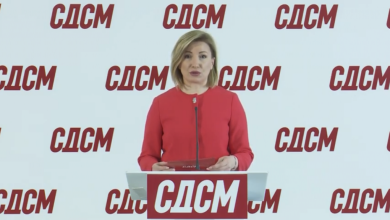 Photo of Kuzeska: I gjithë sistemi po shembet derisa Kuzeska: I gjithë sistemi po shembet derisa OBRM-PDUKM, ZNAM dhe VLEN debatojnë në mes vete , ZNAM dhe VLEN debatojnë në mes vete