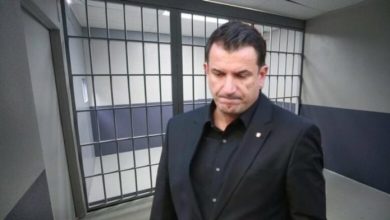 Photo of Zbardhet vendimi që la në burg Veliajn, ka pushtet për të prishur provat dhe intimidoi agjentet