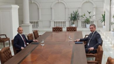 Photo of Filloi takimi mes Mickoskit dhe Filipçes në Qeveri (VIDEO)