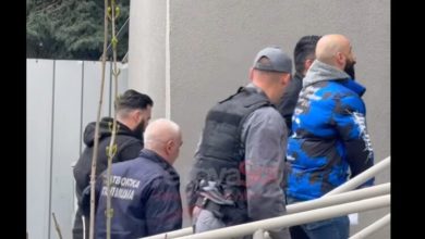 Photo of Sillen përpara gjykatës tre të akuzuarit për vrasjen e Resul Karimanit në Debresh (VIDEO)