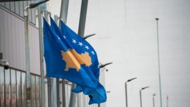 Photo of Kujt i jep Serbia para për rindërtimin e shkollave, shtëpive dhe spitaleve në Kosovë?