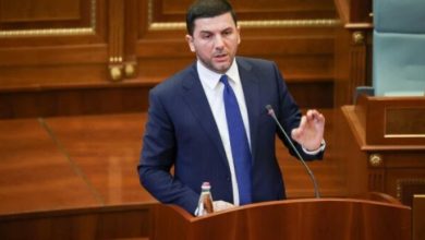 Photo of Memli Krasniqi i përgjigjet pozitivisht ftesës së Kurtit: Vendi ka nevojë urgjente për zhbllokim institucional