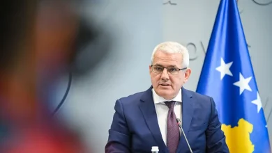 Photo of Sveçla: Aksioni në Kaçanik po vazhdon, ka arrestime të reja