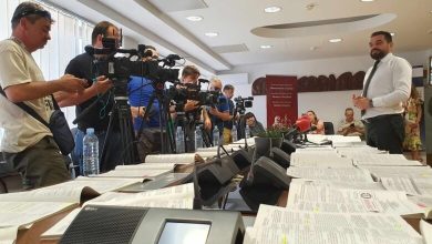 Photo of Lloga uron ditëne lirisë së shtypit: Sot nderojmë gazetarët që nuk heshtin, që hulumtojnë dhe flasin për të vërtetën, edhe kur ajo dhemb