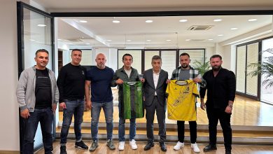 Photo of Mexhiti pret në takim përfaqësuesit e KF. Bashkimi dhe KF.Arsimi që u kualifikuan në ligë të parë