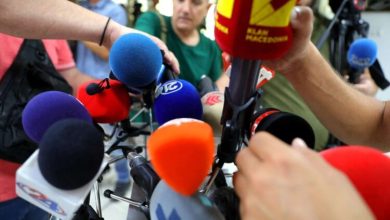 Photo of “Reporterët pa kufij”: Maqedonia e Veriut shënon rënie në lirinë e shtypit