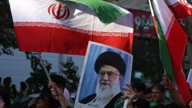 Photo of Lideri suprem i Iranit Khamenei fshihet në bunker me familjen, Trump “urdhër” Izraelit: Mos e vrisni!