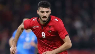 Photo of Armando Broja shfaqet në Miami me të dashurën e tij të bukur