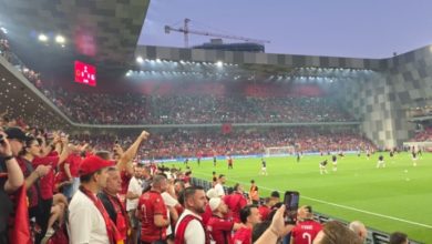 Photo of Policia konfiskon flamuj me simbolet e UÇK-së në stadium