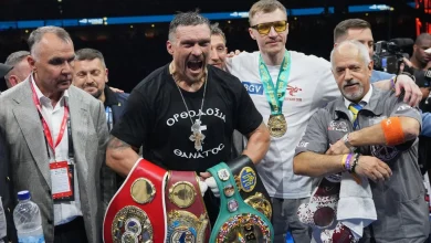 Photo of Me një tjetër fitore impresive, Usyk dëshmon që është prej më të mirëve në histori