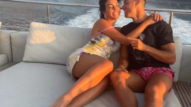 Photo of FOTO/ Kristiano Ronaldos i mbushet mendja pas 9 vitesh, i propozon Xheorxhinës për martesë