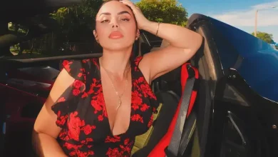 Photo of Linda vizaton pjesën intime në veshje të ngushtë