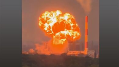 Photo of Ukraina sulm masiv ndaj Rusisë, rafineria në flakë (Video)