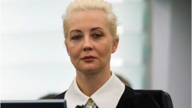 Photo of Navalny vdiq nga helmimi, thotë bashkëshortja e tij