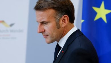 Photo of Franca në një krizë të thellë politike, Macron nën presion: Jep dorëheqjen ose shpall zgjedhje të reja