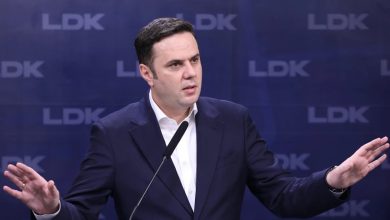 Photo of Abdixhiku-Kurtit: Kur pushtetarët e shkëputur nga populli i afrohen fundit, gjërat më nuk u japin sens