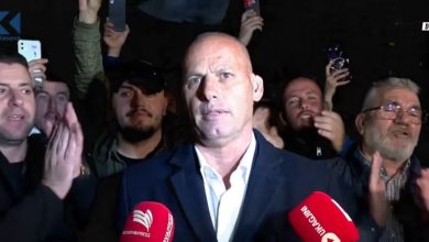 Photo of Lladrovci shpall fitoren: Ua dedikoj Thaçit, Veselit, Krasniqit e Selimit