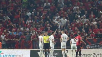 Photo of Një tjetër tifoz i arrestuar në Serbi para ndeshjes, kishte një fanellë të UÇK-së?