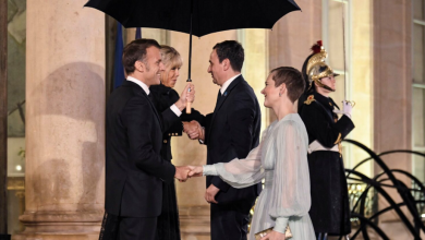 Photo of Kurti pritet nga Macroni në Pallaitn Élysée