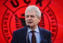 Photo of Ali Ahmeti kujton masakrën e Lubotenit: Luboteni mbetet një nga plagët më të rënda të vitit 2001