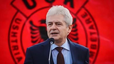Photo of Ahmeti kujton 25 vjetorin e rënies së heroike të dëshmorit të kombit, Rahim Beqiri – Komandant Roki!