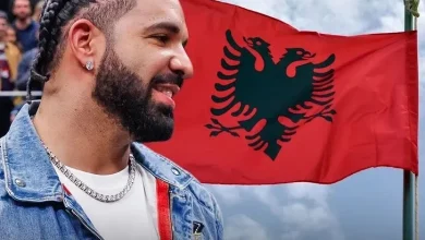 Photo of “Mbetet personale”, Drake rikthen flamurin shqiptar