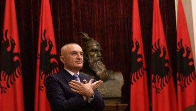 Photo of Sot Dita e Pavarësisë, Meta: Patriotizmi dhe gjaku i derdhur për Flamurin Kombëtar të mbeten pishtari ynë i përhershëm