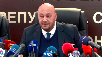 Photo of Kostadinovski: Gënjeshtër e madhe se do të shfuqizohet gjuha shqipe, ligji vetëm do të bëhet i qartë dhe kushtetues
