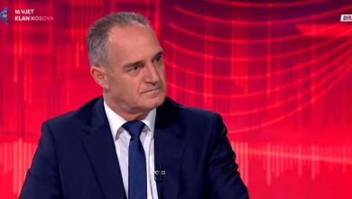 Photo of Hasani: Kurti me 48 deputetë s’bëri qeveri, kurse Thaçi e bëri me 32