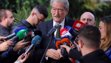 Photo of Berisha flet për “21 Janarin”: PS kishte agjendë dhune, jam i pari që e kam quajtur “vrasje shtetërore”. Për fshirjen e serverave nuk e di çfarë ka ndodhur në zyrat e Gardës