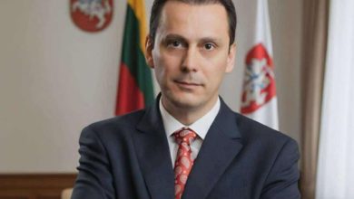 Photo of Lituania emëron Bashkim Zeqirin konsull në Kosovë