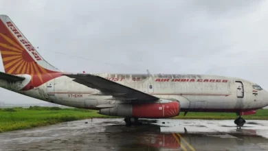 Photo of I zhdukur prej 13 vitesh, gjendet avioni Boeing 737 në parkingun e aeroportit në Indi