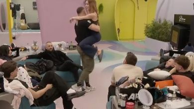 Photo of Edi mban në krah Bian, ajo qeshet (VIDEO)
