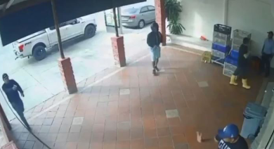 Photo of VIDEO/ Publikohen pamjet e ekzekutimit të futbollistit 33-vjeçar në Ekuador. Mbeten të panjohura shkaqet dhe autorët e krimit