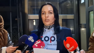 Photo of Arta Bilalli: A mendon ndonjë nga VLEN të merr pjesë në protestën e studentëve?