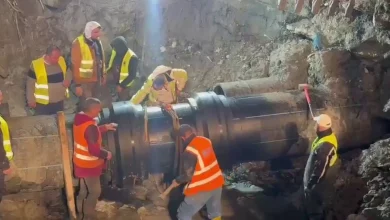 Photo of Pas 5 ditësh, rifillon gradualisht furnizimi me ujë të pijshëm në qytetin e Vlorës, riparimi i tubit të sjellë nga Turqia përfundoi në orët e para të mëngjesit