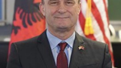 Photo of Bruno Ceka: Shqiptarët e Maqedonisë po kalojnë një periudhe të vështirë, VMRO-ja po i zhvesh gradualisht nga roli i tyre shtetformues